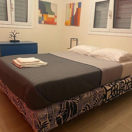 Gecko Guesthouse Agios Nikolaos  ภายนอก รูปภาพ