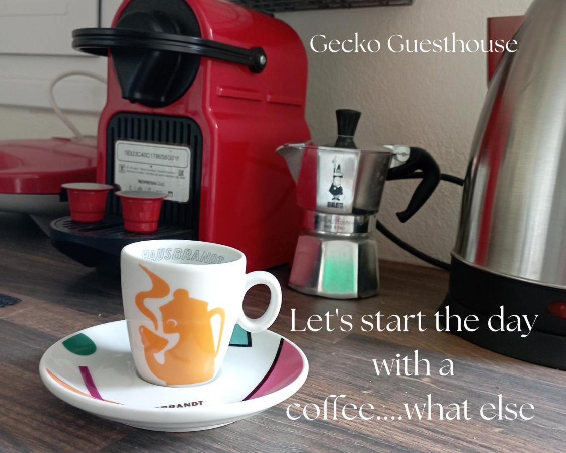 Gecko Guesthouse Agios Nikolaos  ภายนอก รูปภาพ