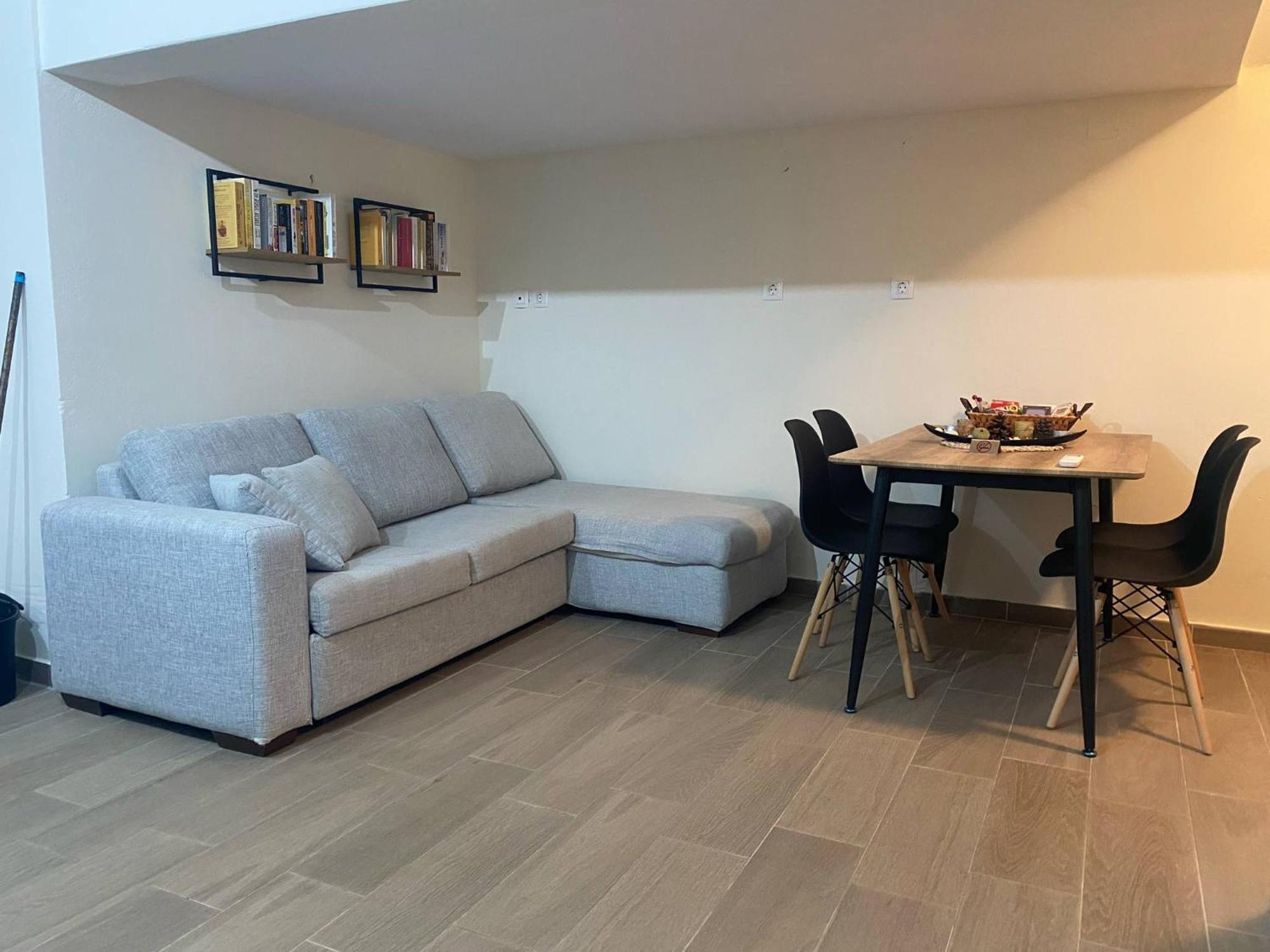 Gecko Guesthouse Agios Nikolaos  ภายนอก รูปภาพ